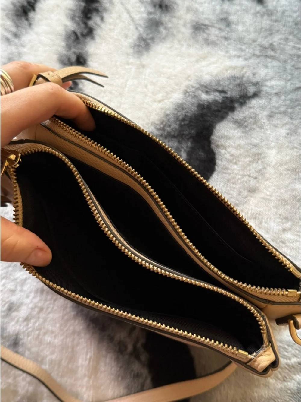 Vince Camuto Beige Leather Crossbody with Tassel Zip - Picture 4 of 9